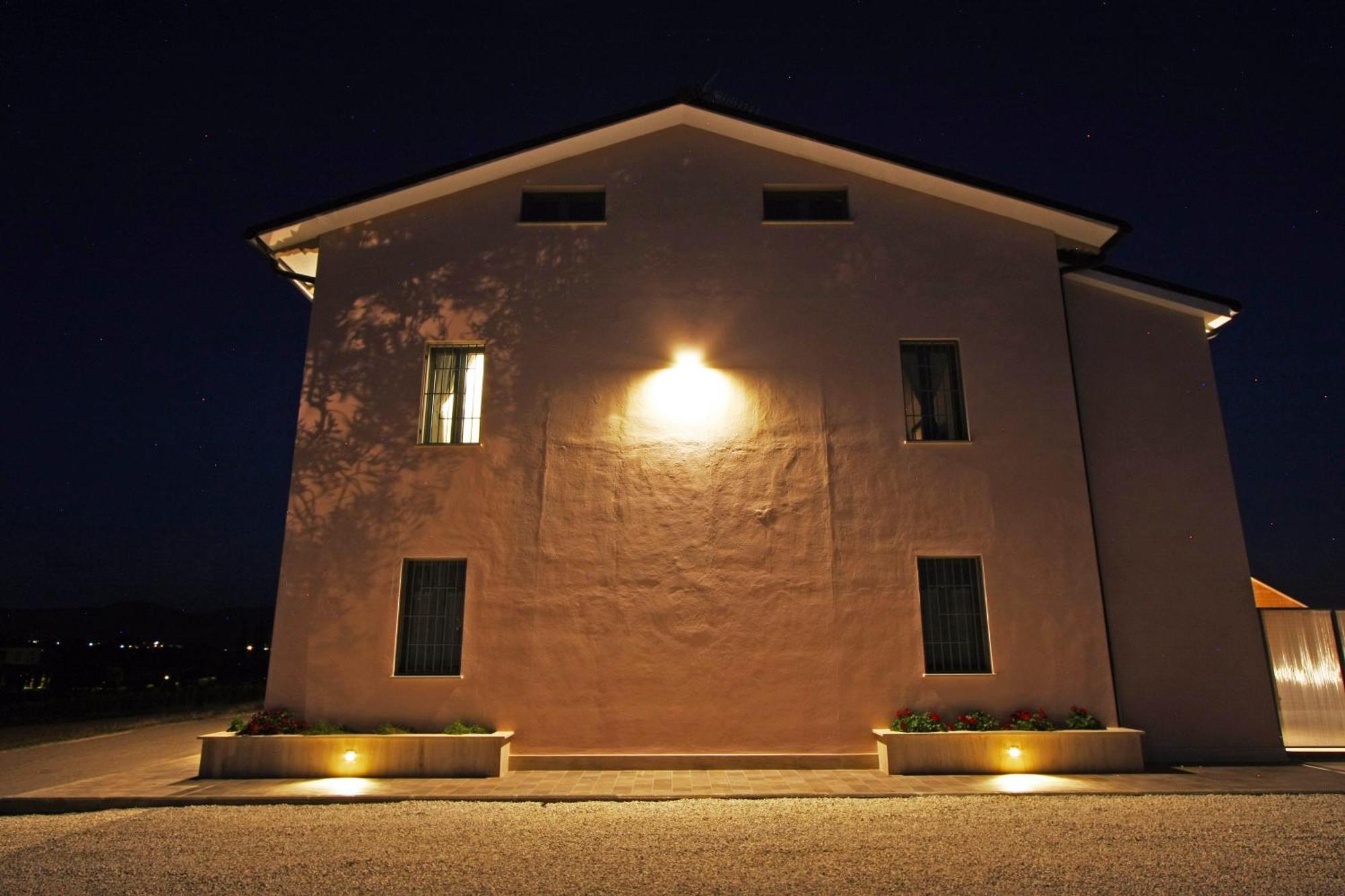La Collina Del Girasole Villa Montecastrilli Exterior photo