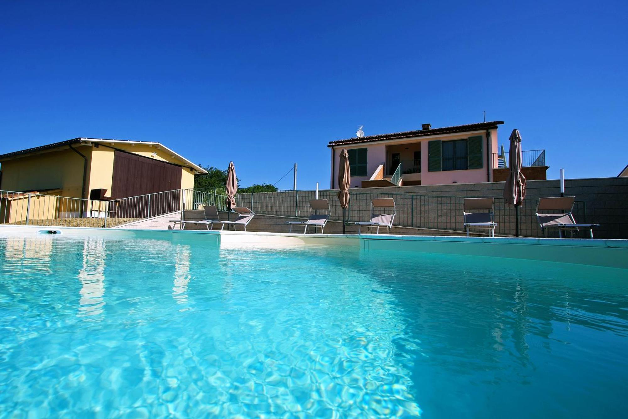 La Collina Del Girasole Villa Montecastrilli Exterior photo